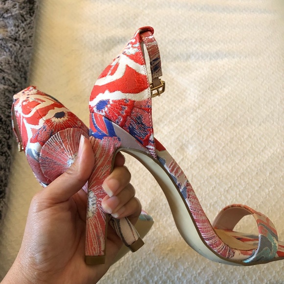 NWOT Just Fab coral and purple floral heels - Picture 10 of 12